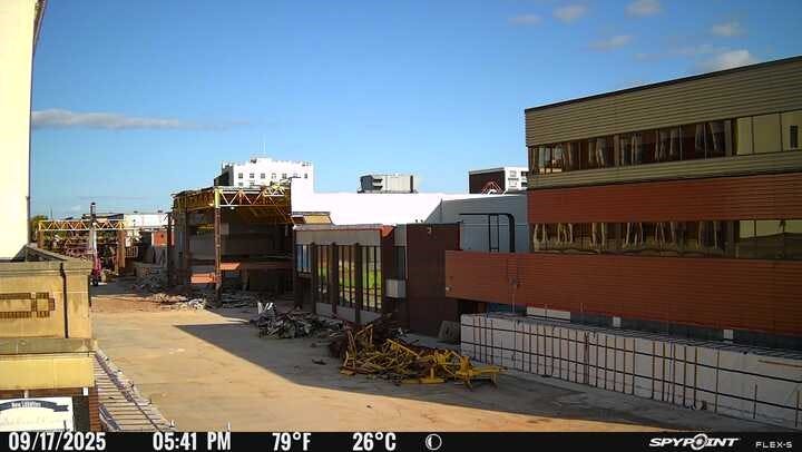 Victoria Ave East - 2.jpg