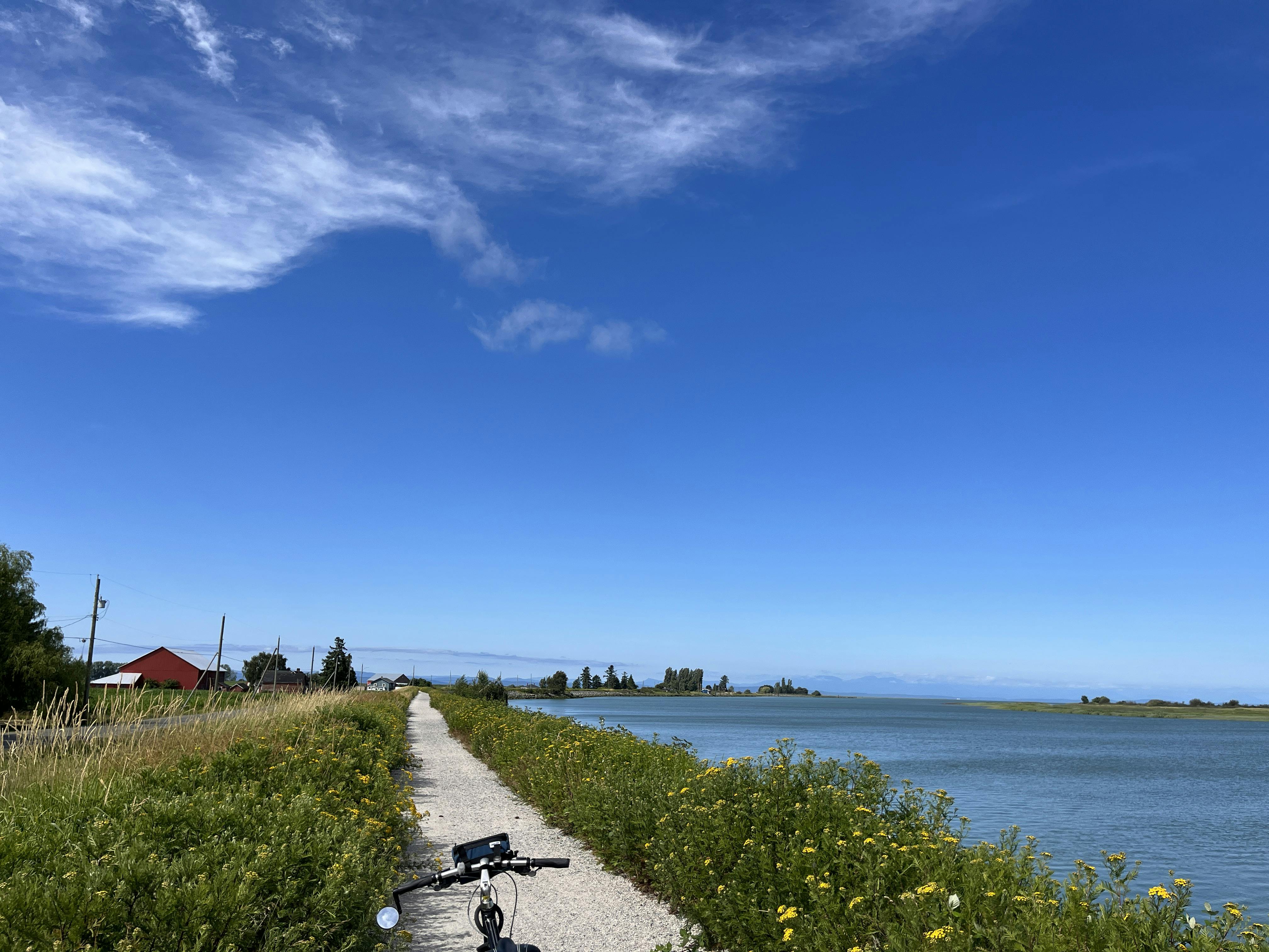 Cycling along Canoe Pass to the Salish Sea alongside the mighty, yet peaceful, Fraser River 