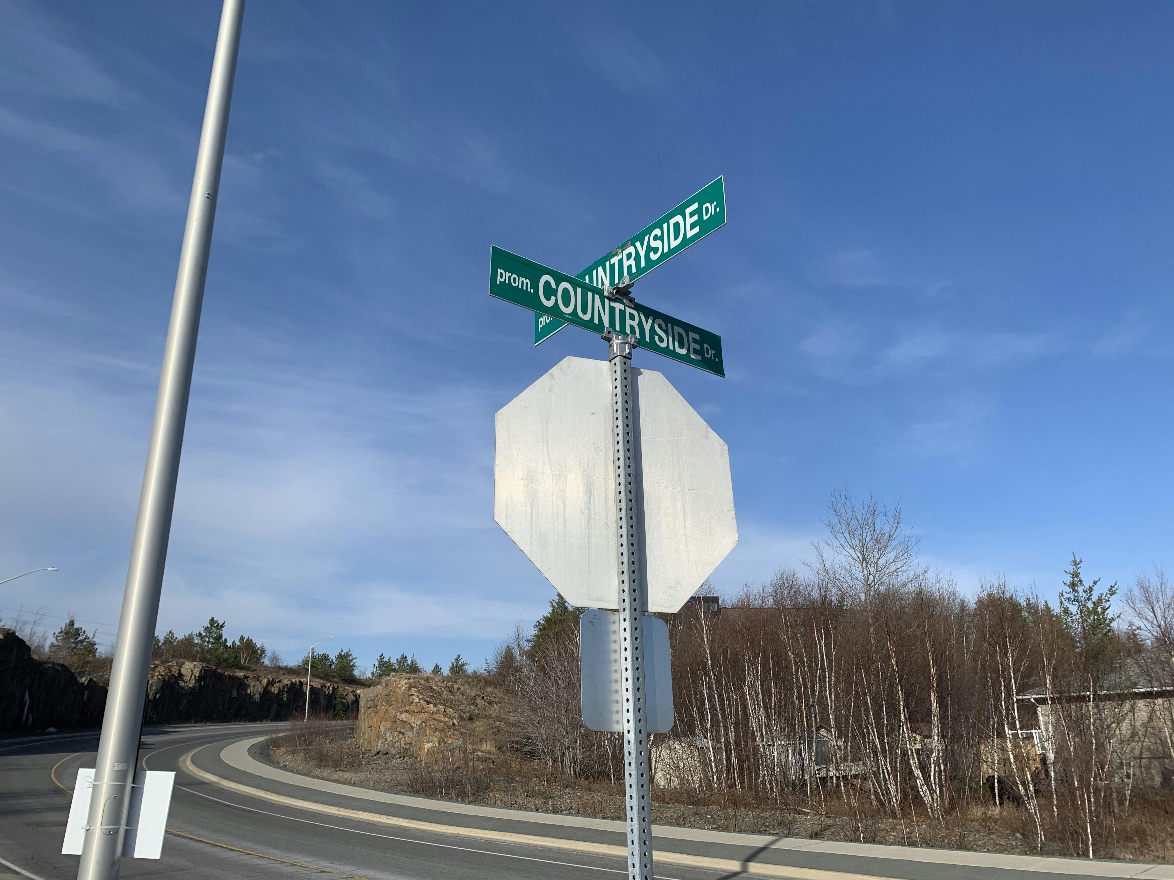 Intersection at Countryside Drive