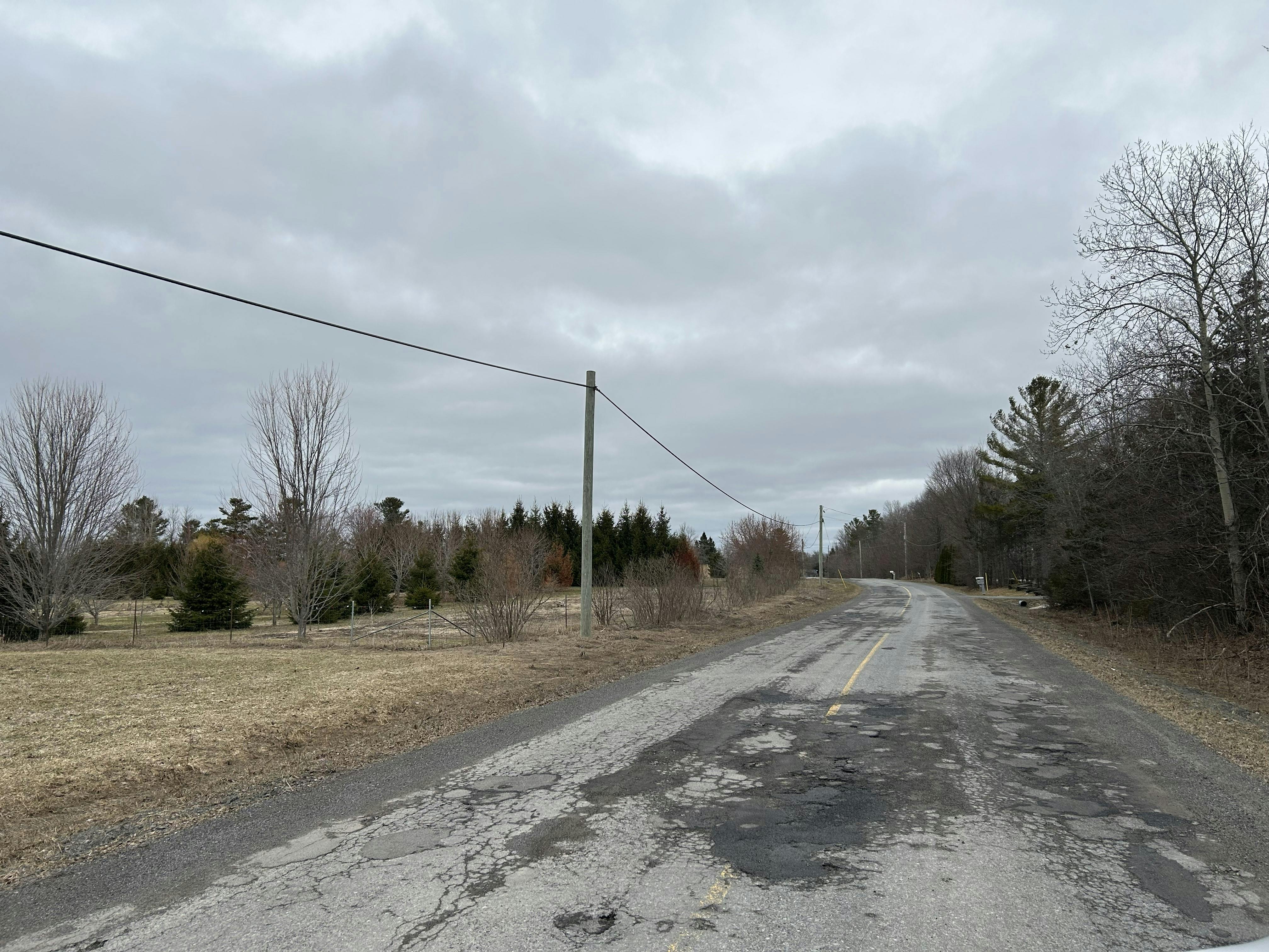 Round Lake Photo 4a.jpeg