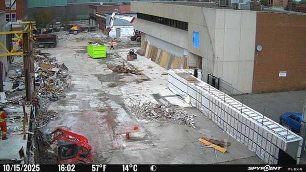 Syndicate Ave North - 4.jpg