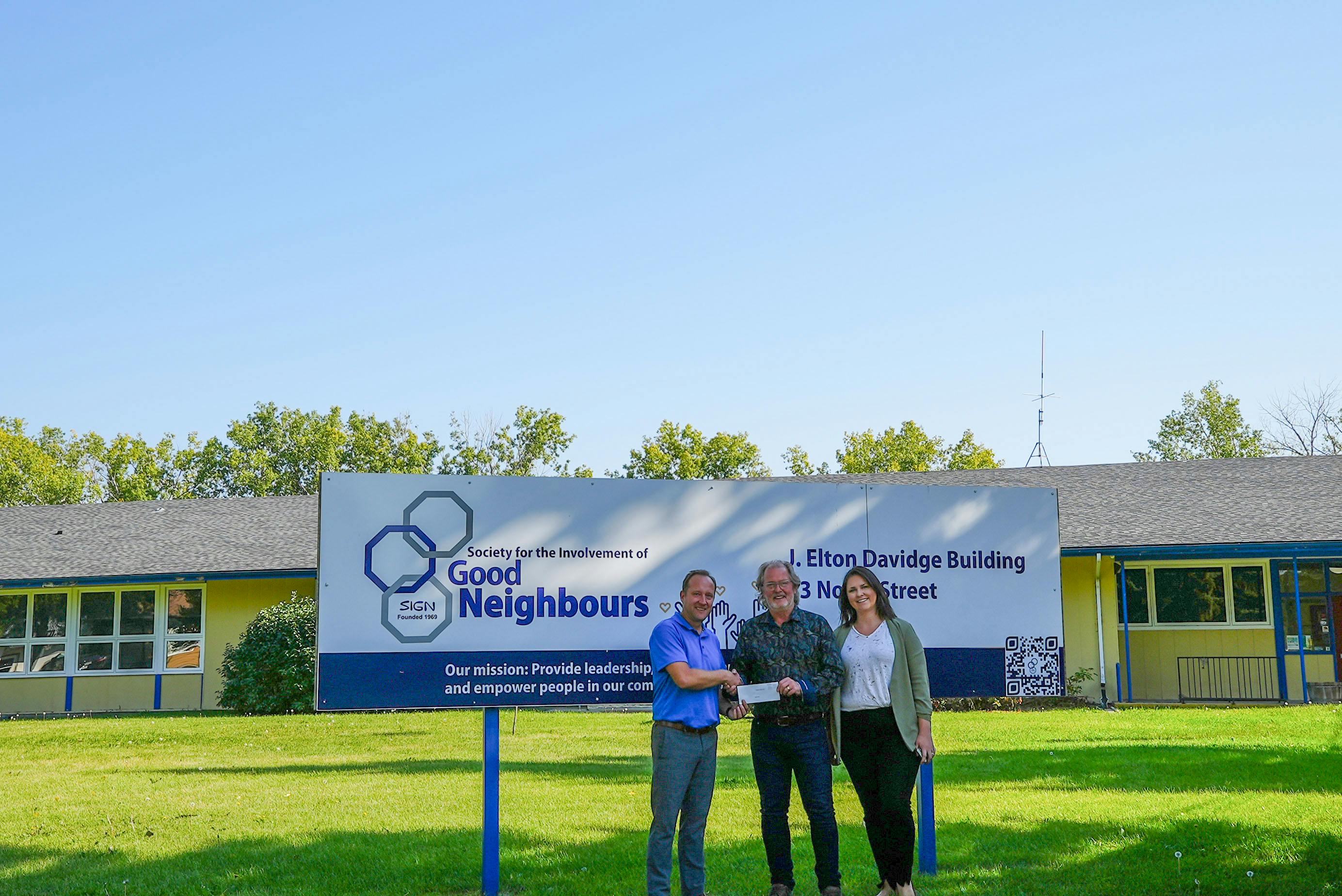 Sign cheque Presentation.3.jpg