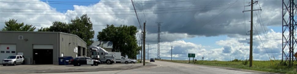 Intersection of Oxford Road 4 and 15 in Woodstock