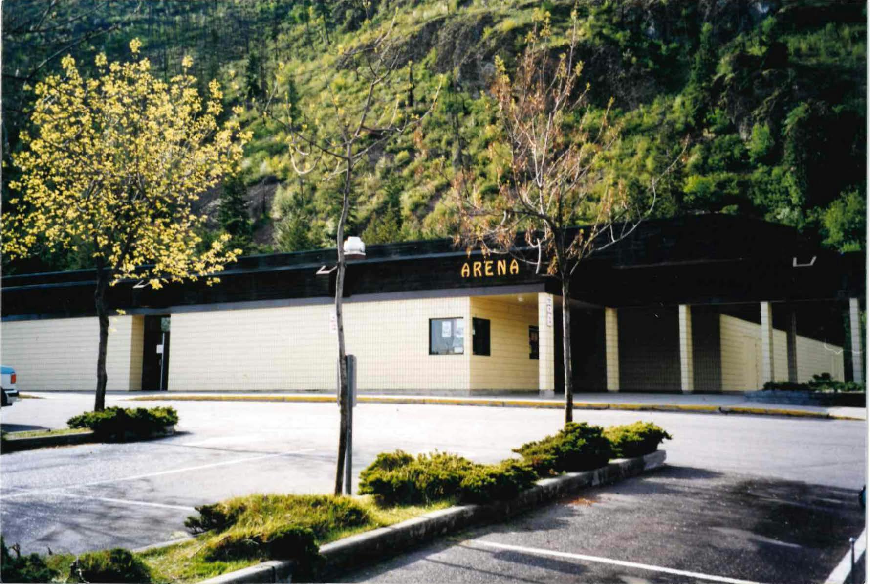 MBCC - 1980s exterior
