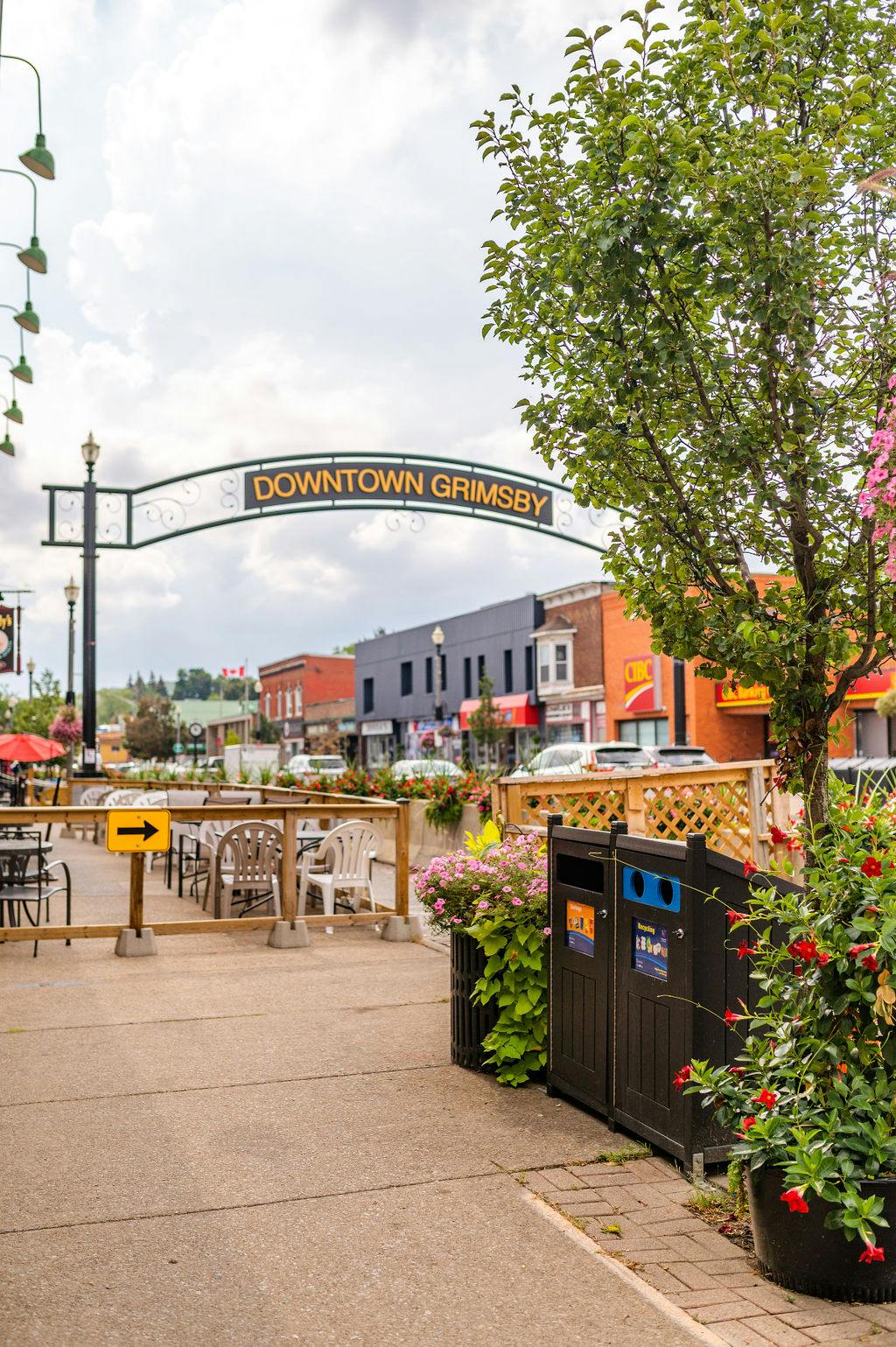 Downtown sidewalk
