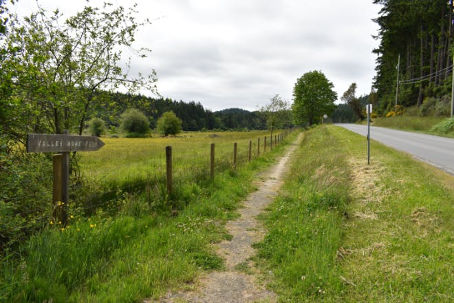 Pender Island Community Trail