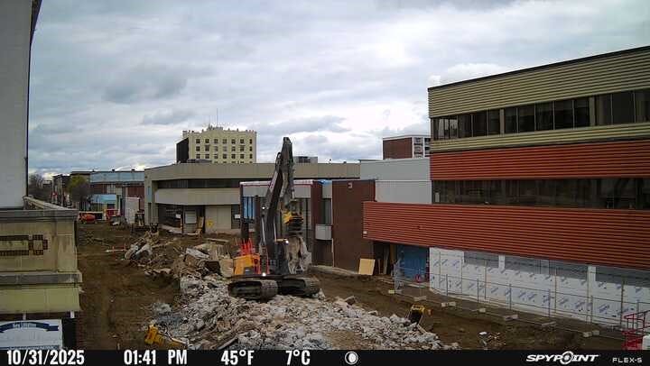 Victoria Ave East - 5.jpg