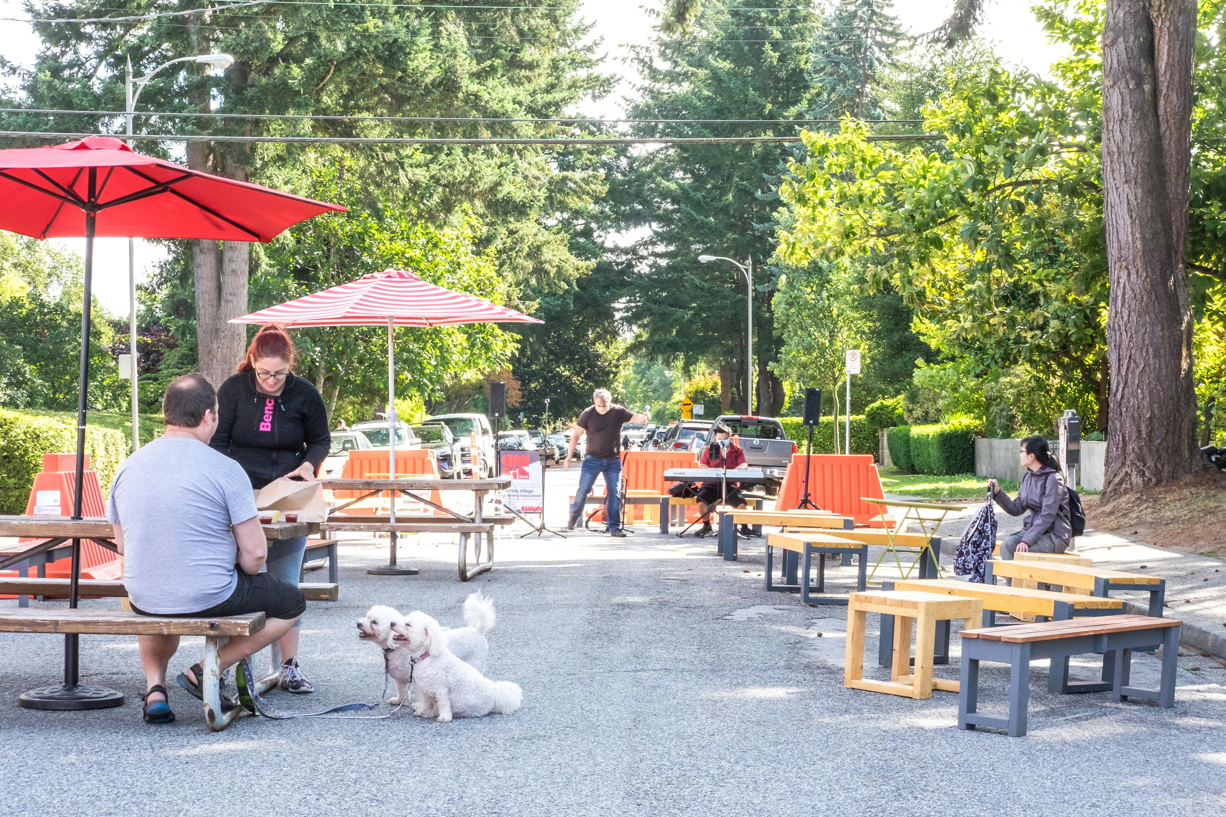 17th Ave & Cambie St Pop-up Plaza