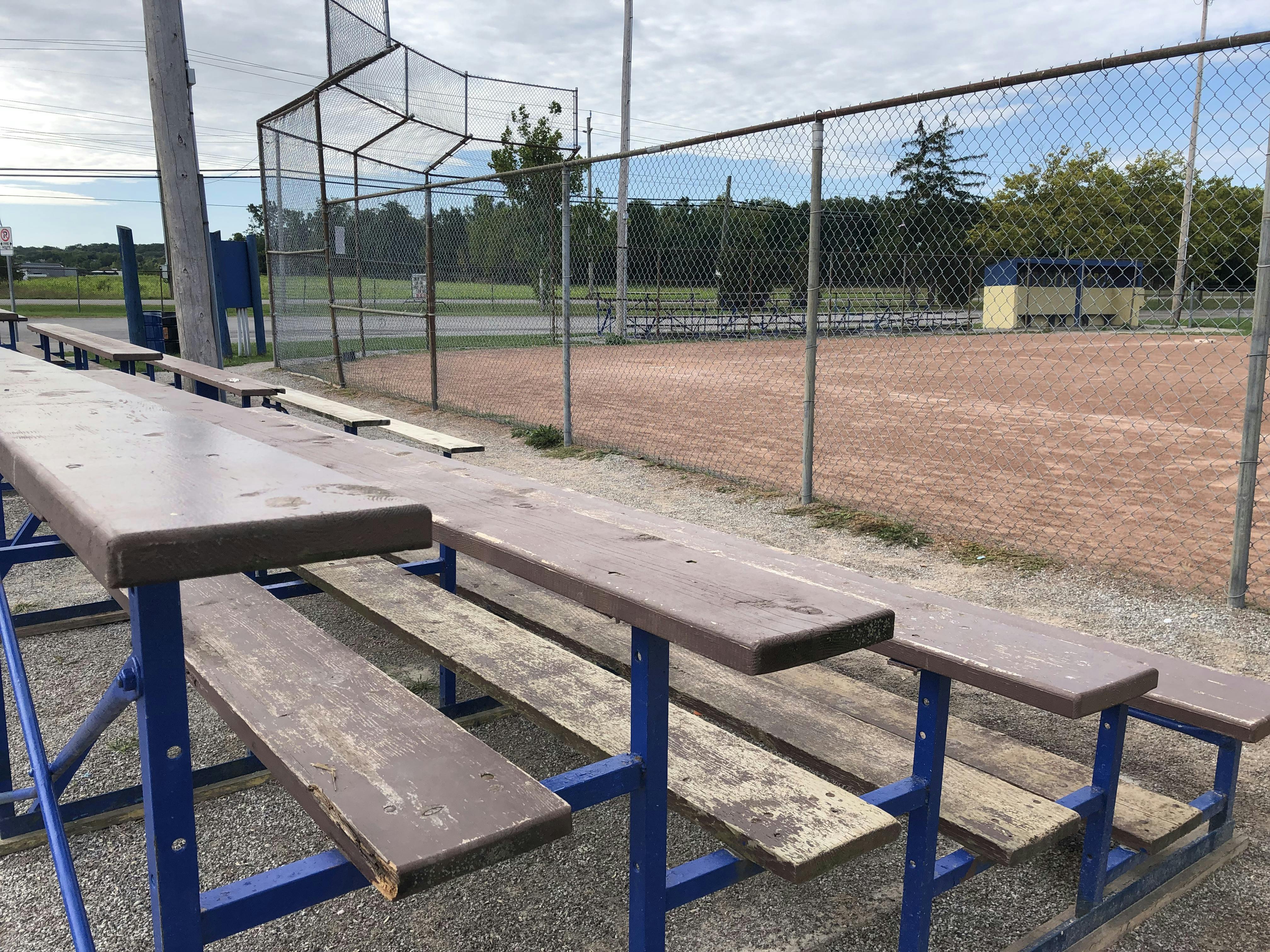 Viewing area for softball diamonds