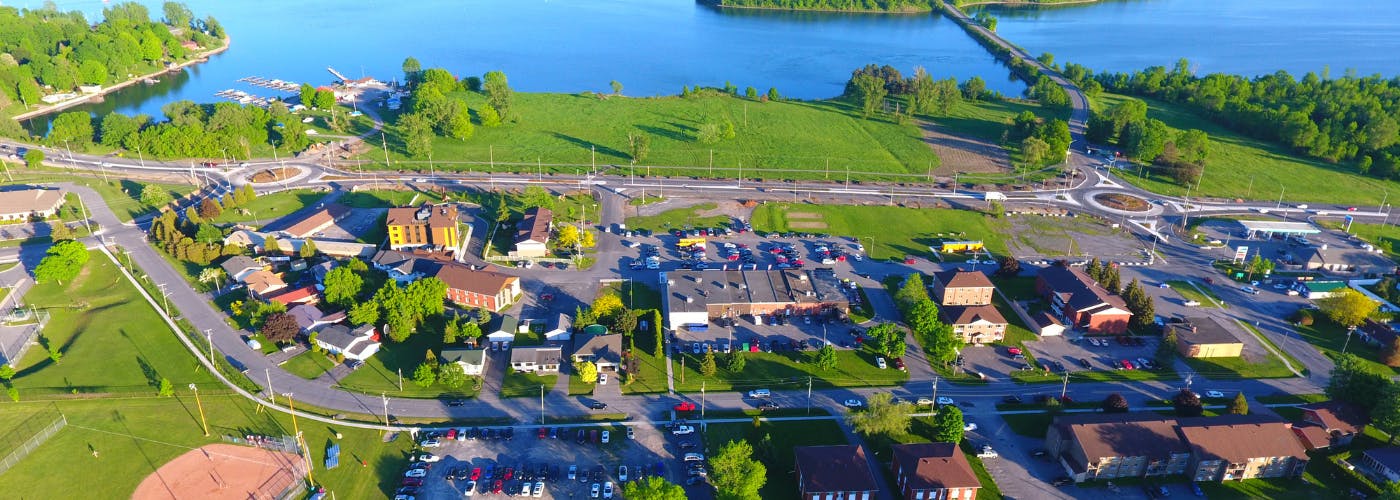 Aerial photo of village of Long Sault