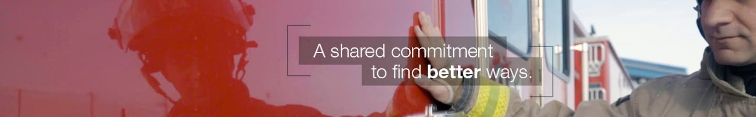 red and blue emergency lights