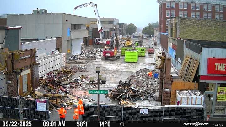 Victoria Ave West - 3.jpg