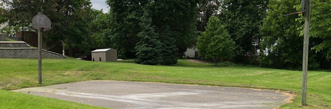 Belvedere Place Park basketball court