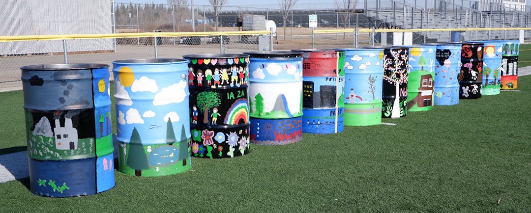 2021's painted garbage can entries