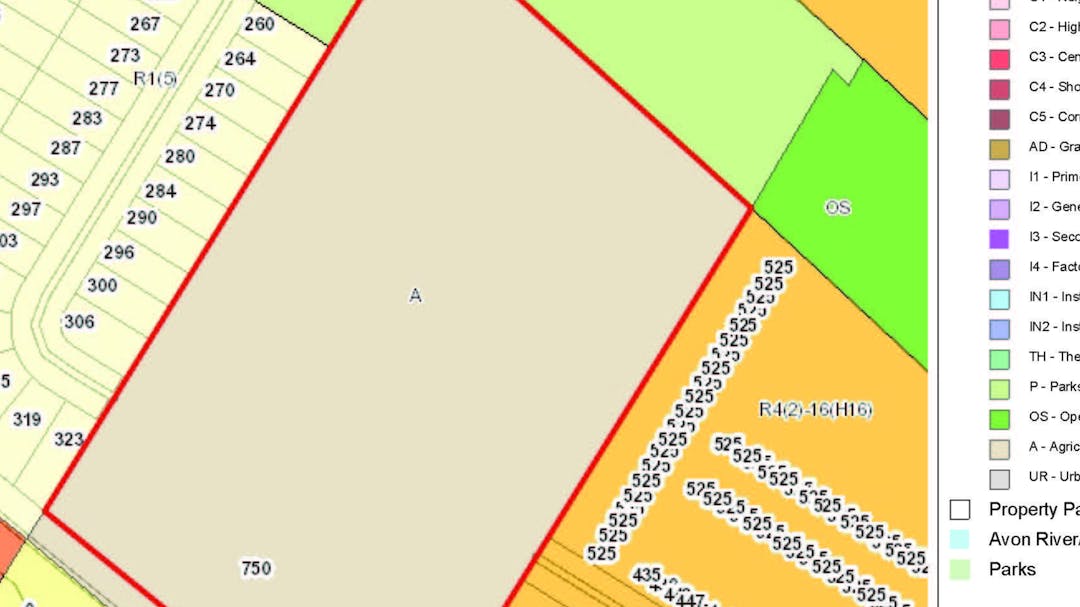 Location and zoning map of 750 McCarthy Road