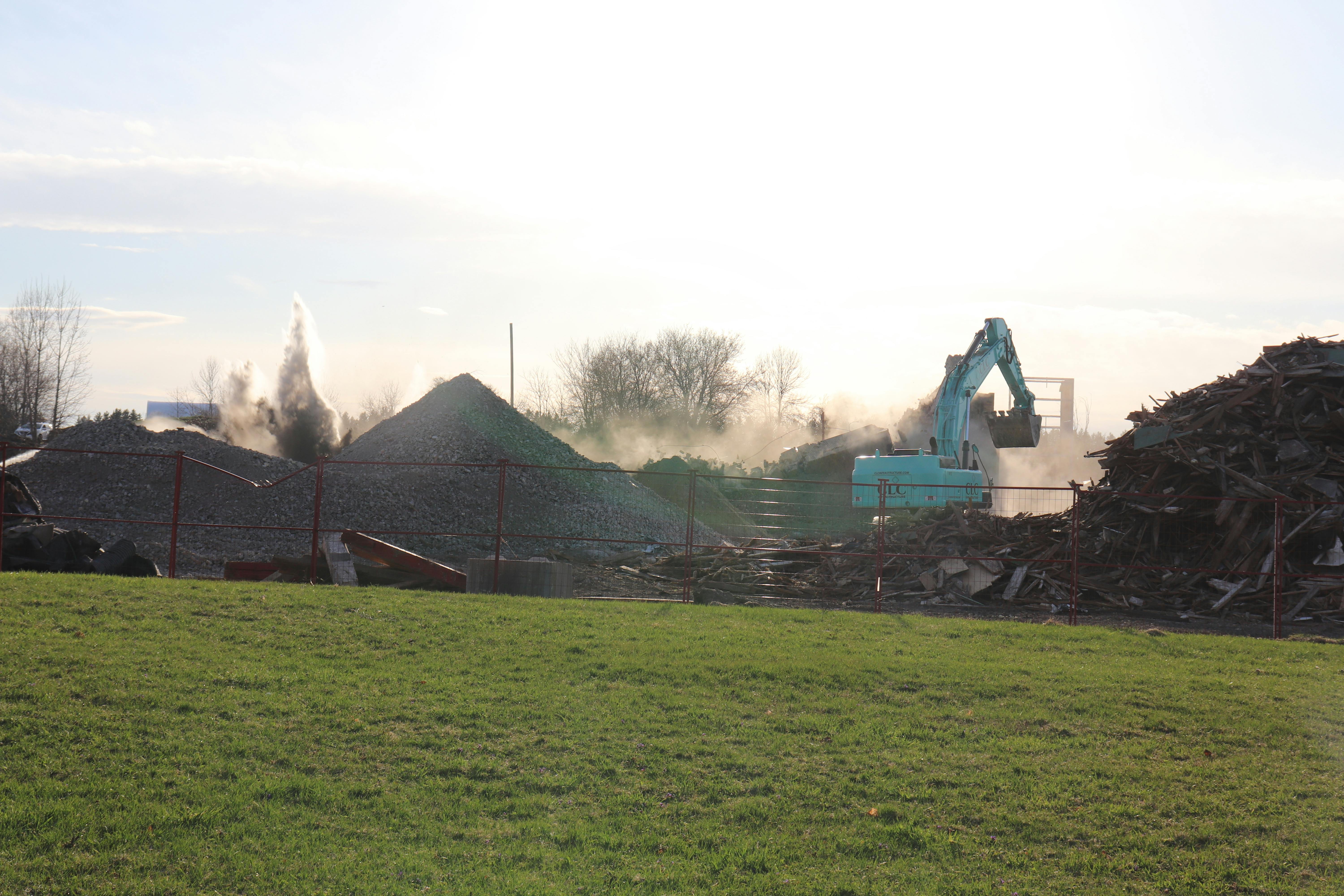 Demolition of Bogdon and Gross - April 9, 2021