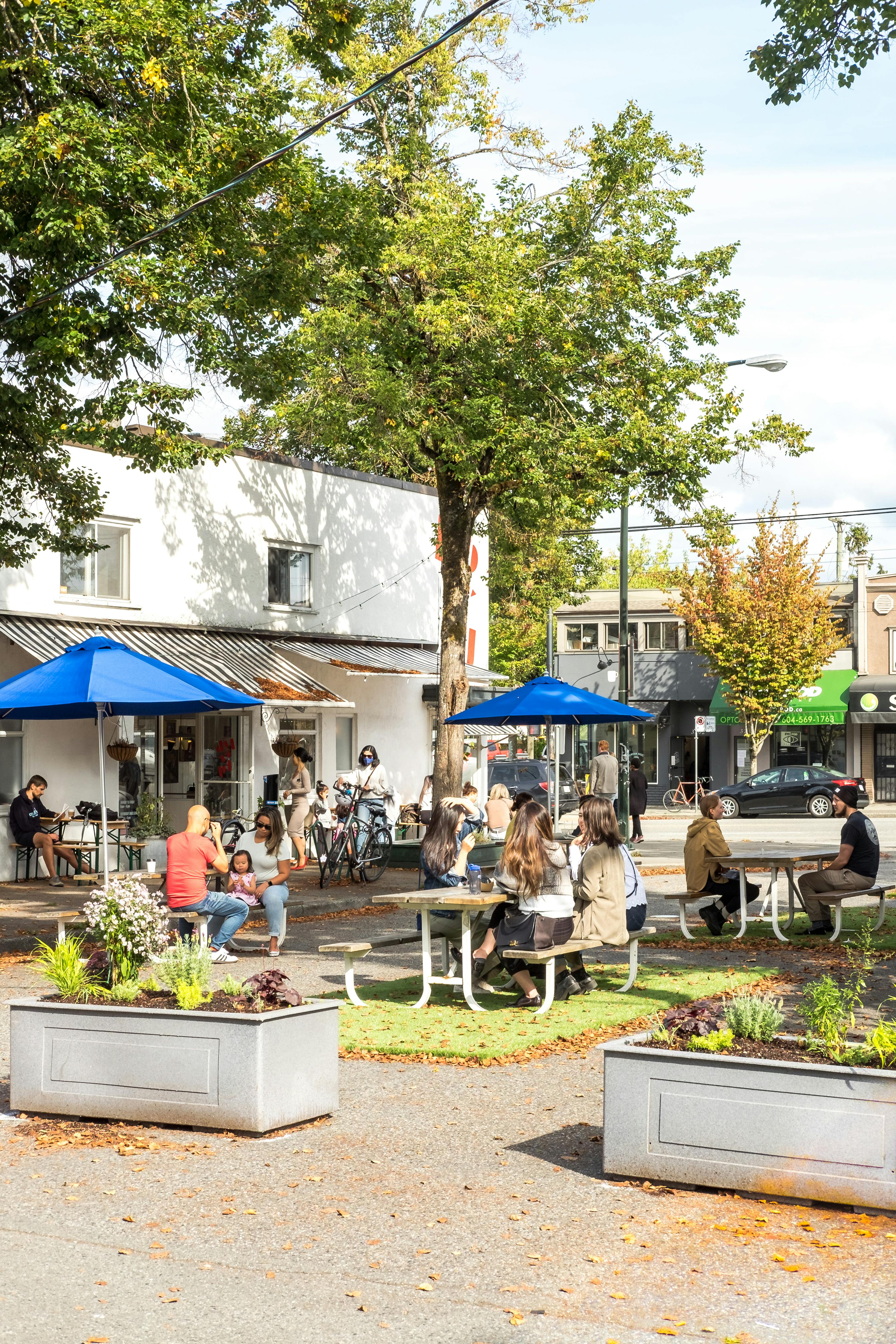 E 21st Ave & Main St Pop-up Plaza