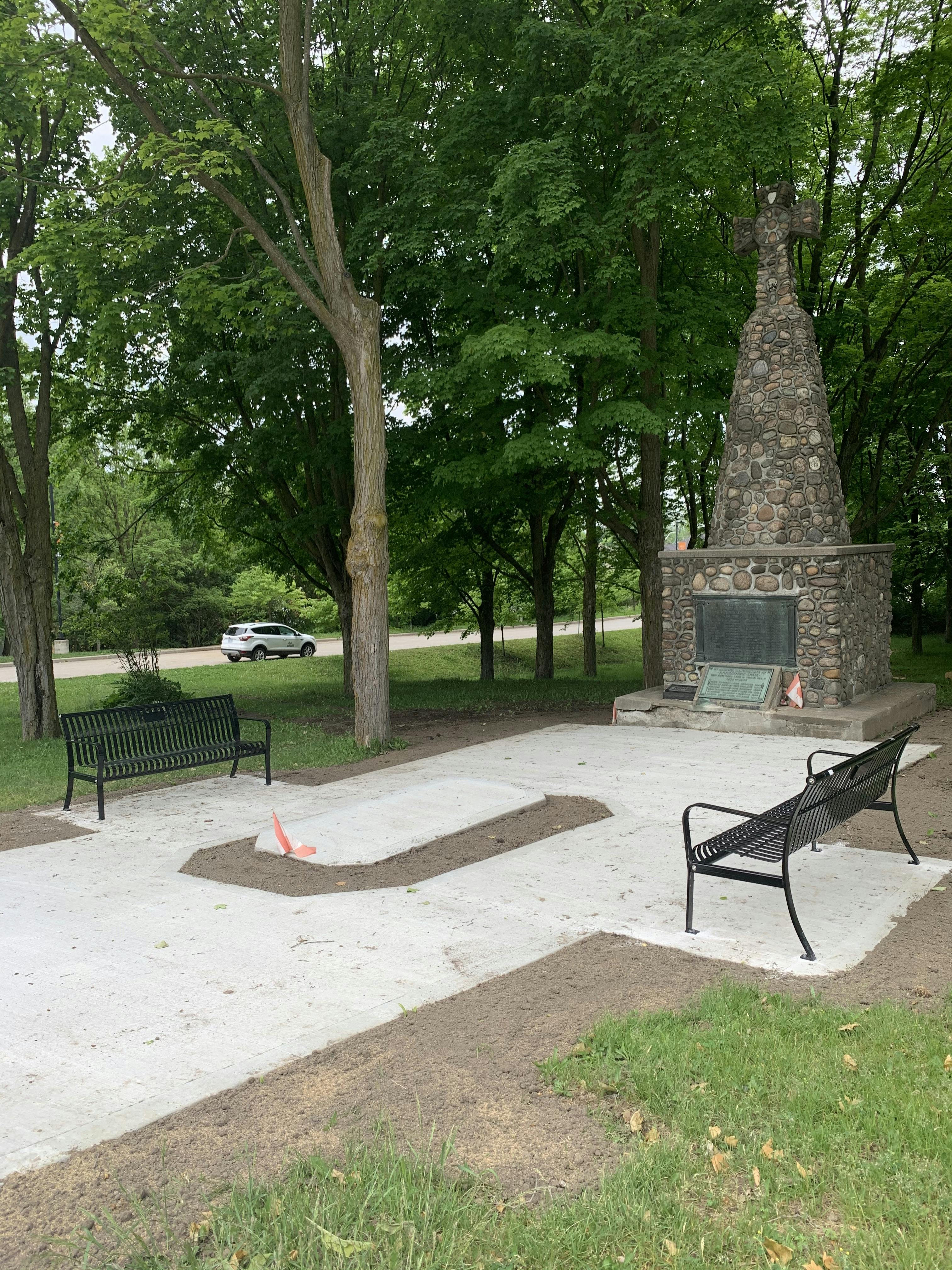 Veterans Memorial Park Benches