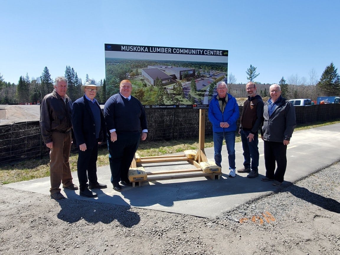 Town Council_with Muskoka Lumber Community Centre Sign.jpg