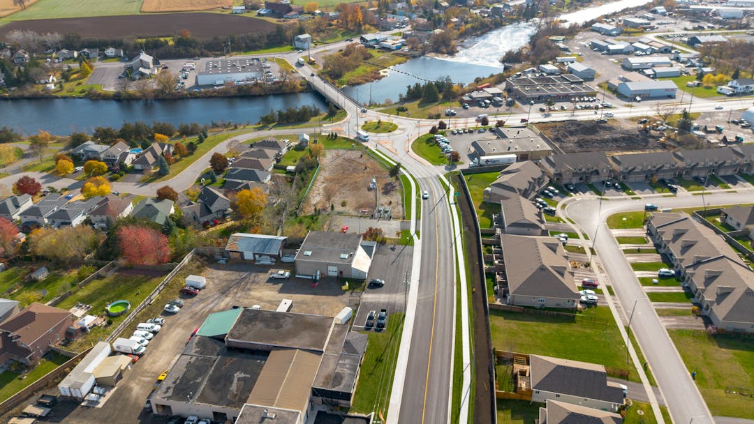 Aerial photo of Farnham road with the Moira River in the background.