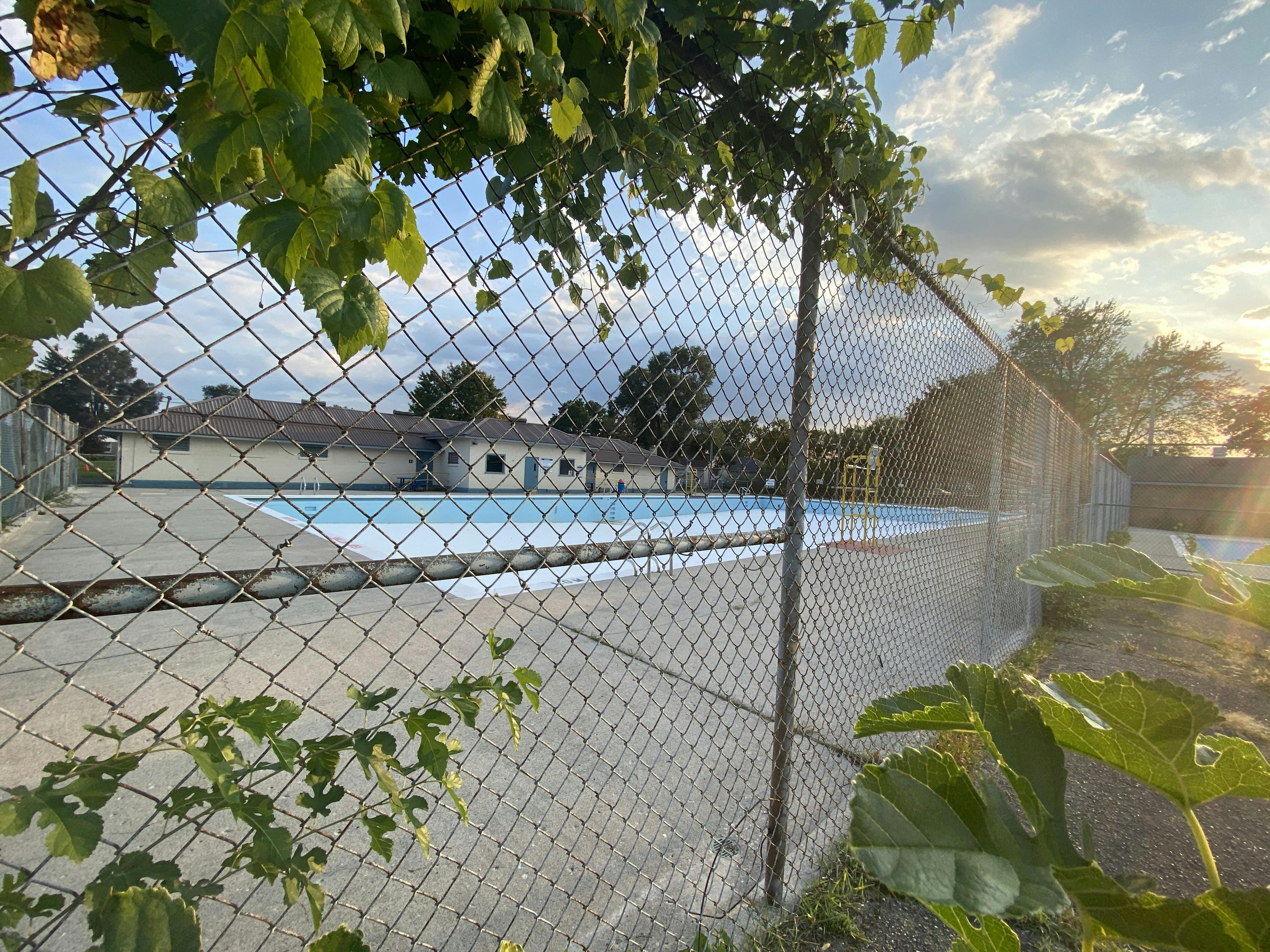 Silverwoods Park - pool