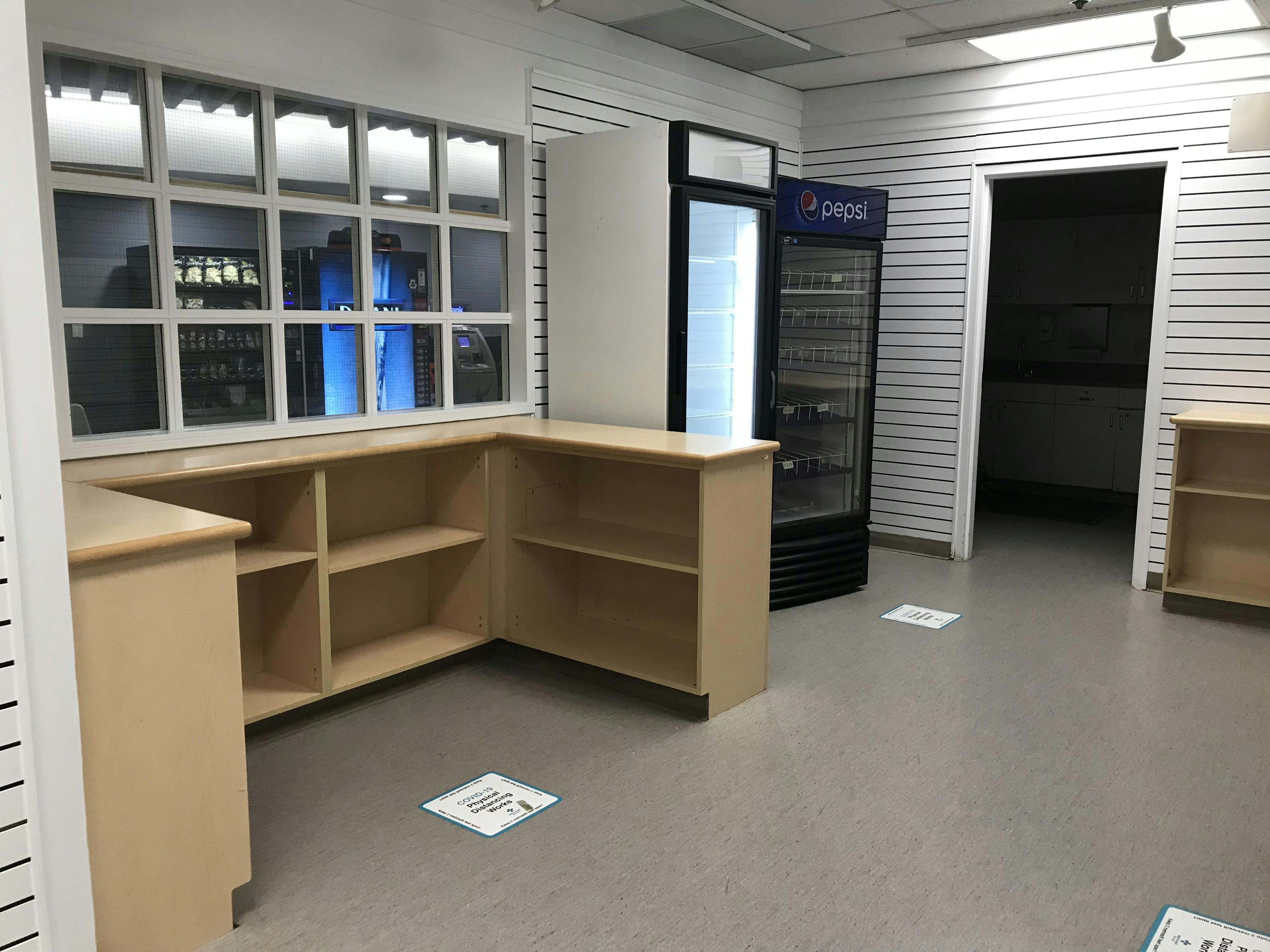 Glenrose Retail Space - Open Area
