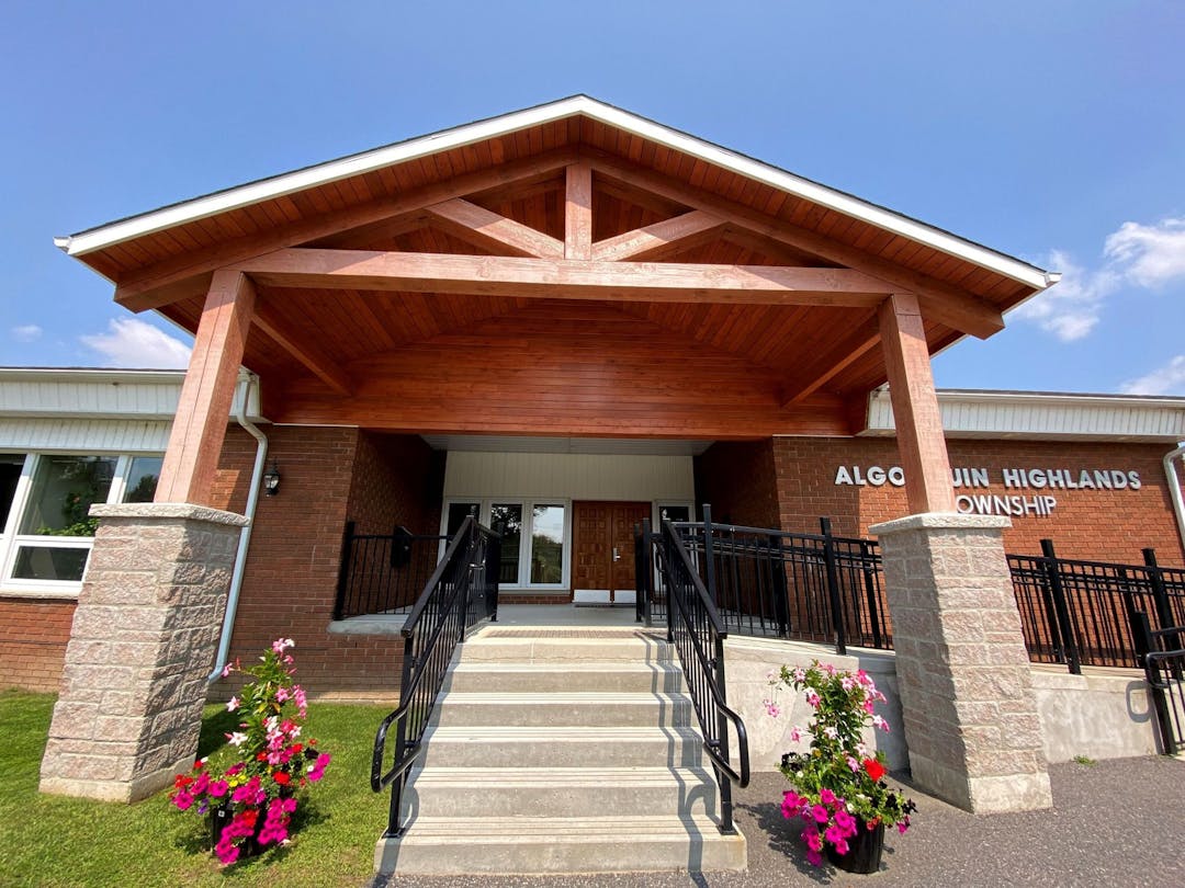 Image shows the Township of Algonquin Highlands Administrative Office. 