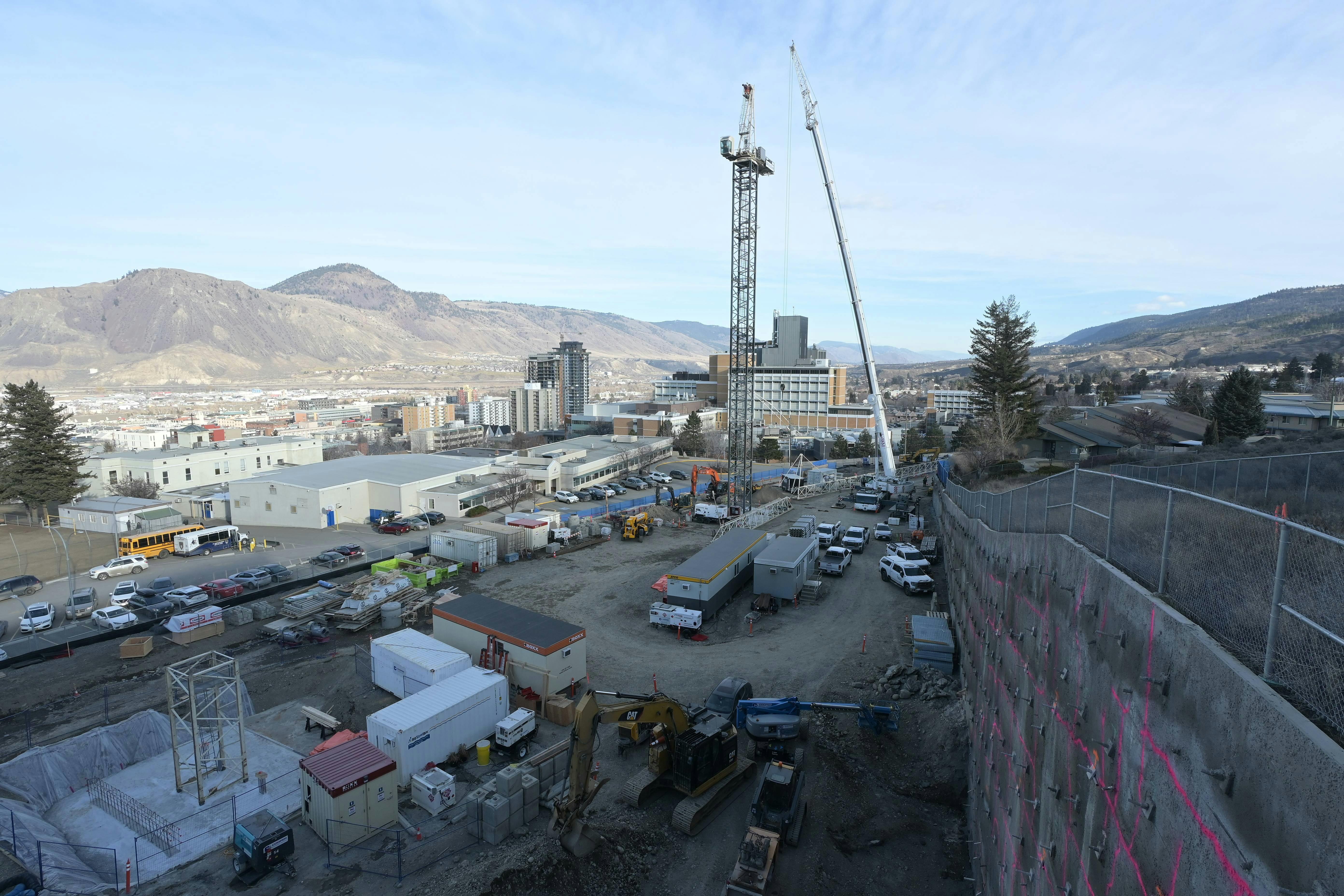 Crane erection - January 2026