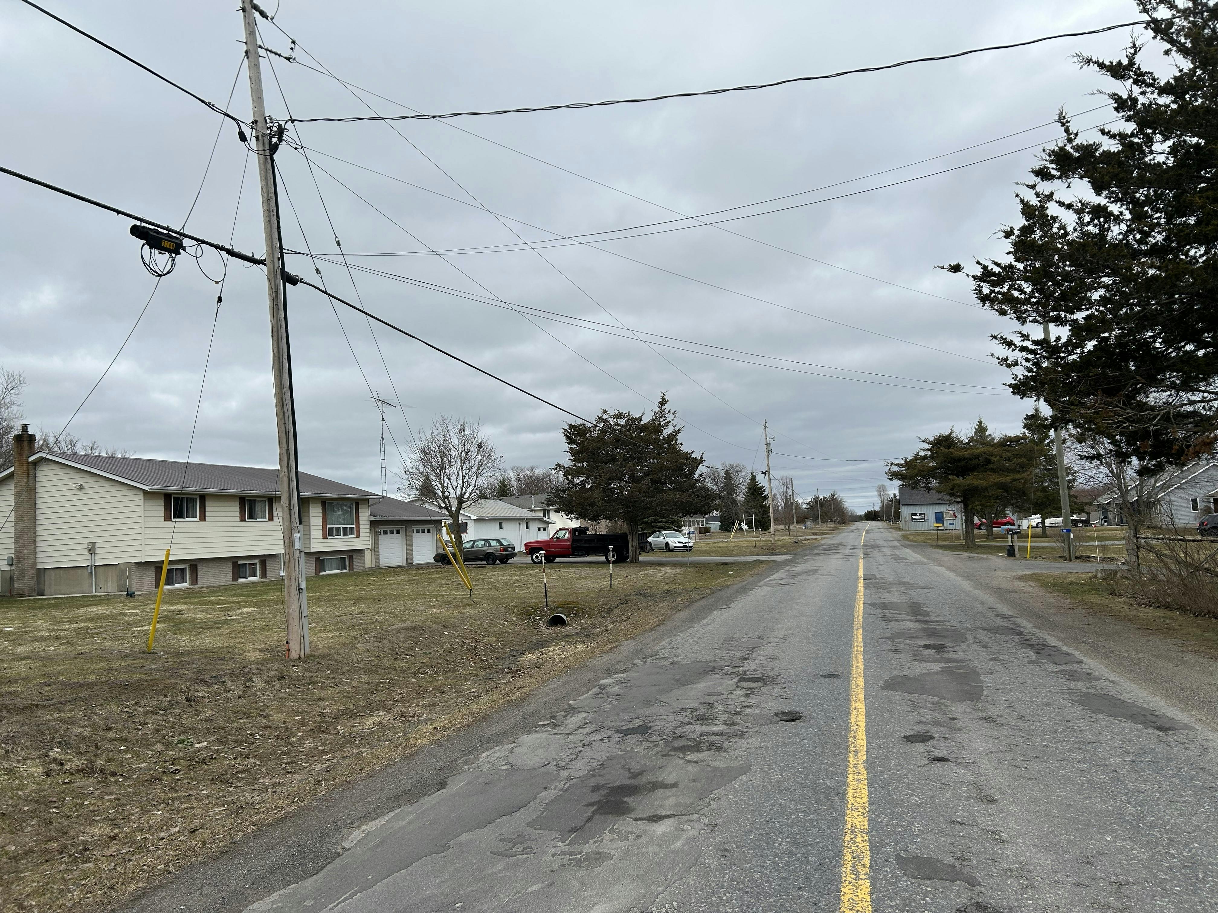 Round Lake Photo 2a.jpeg