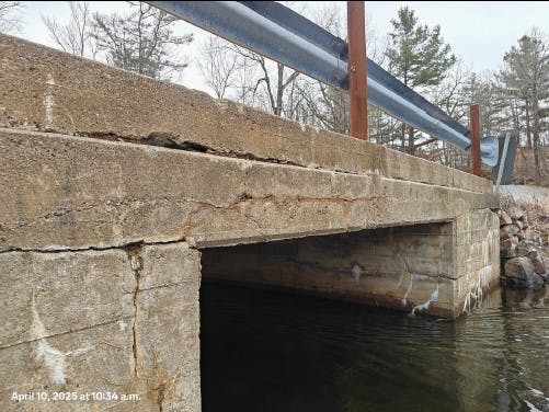 Eagle Creek Bridge_Photo 2.jpg