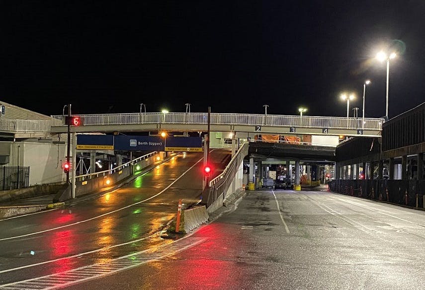 03 Pedestrian bridge before.jpg