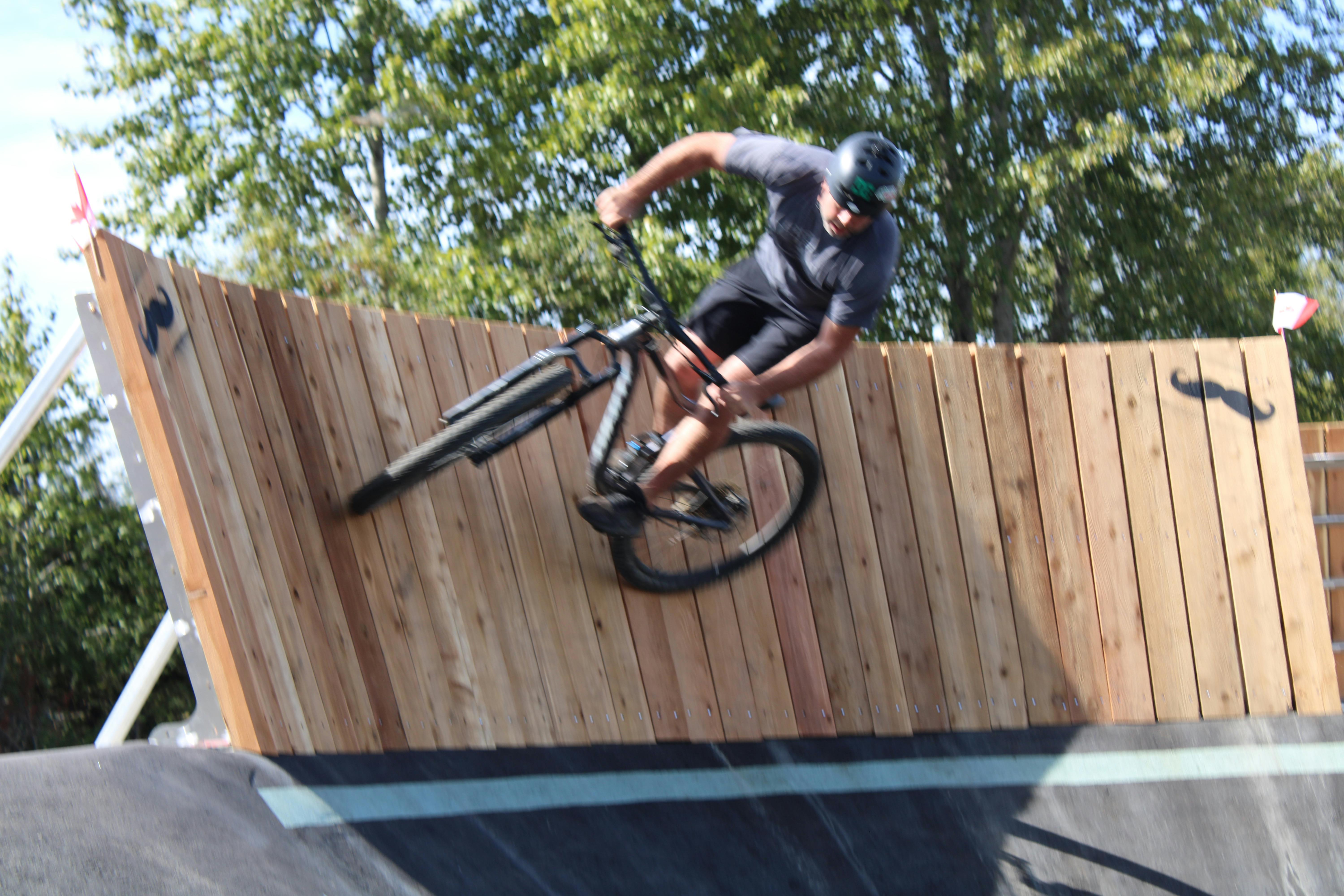 Wall ride in action