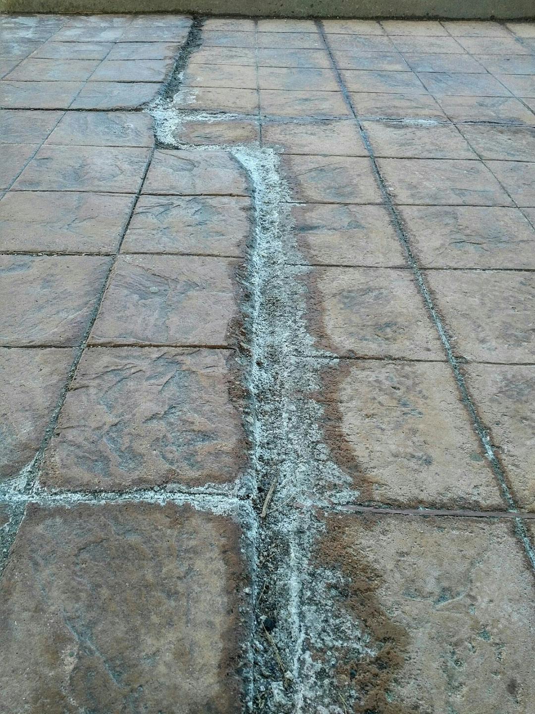 Salt damage to paving stones