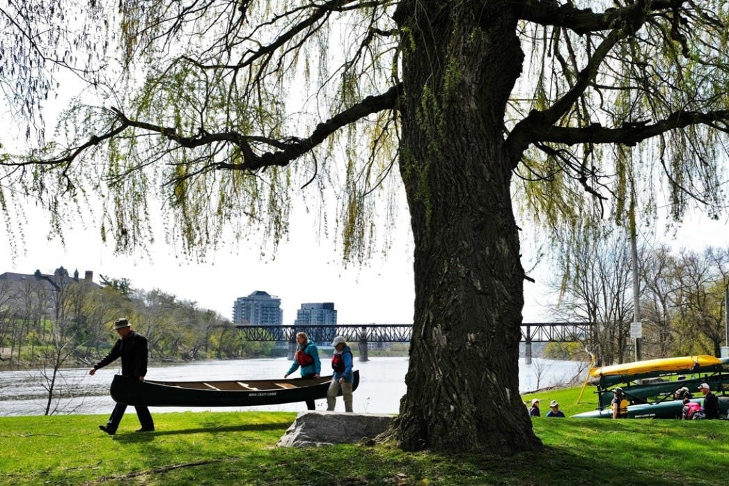 Riverbluffs Boathouse 