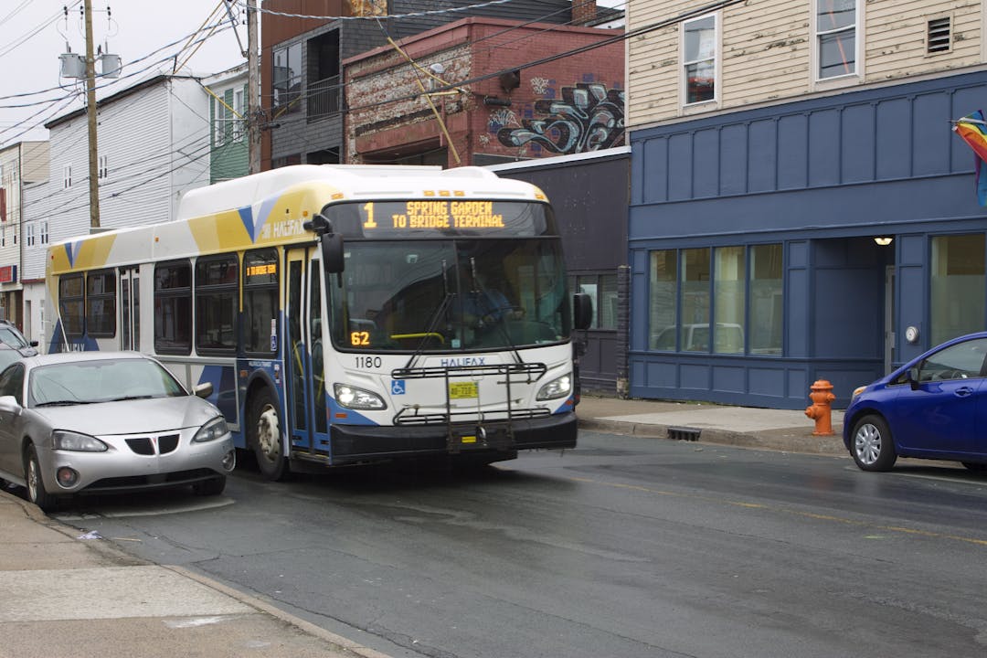 Bus on Gottingen Street Bus on Gottingen Street