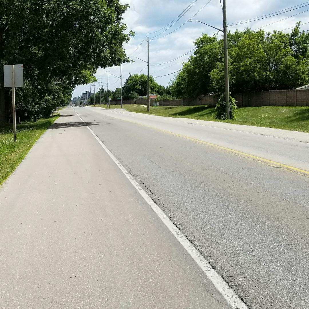 Existing Photo - Myers Road Photo showing the existing laoyut of Myers Road